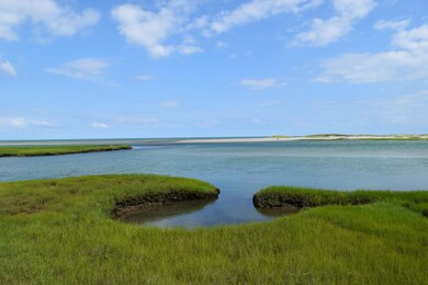Grays Beach-Yarmouth Port