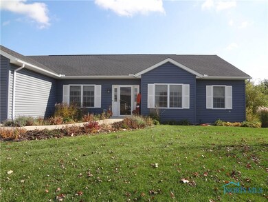 1212 Lillian Ln, Wauseon, OH 43567 - photo 2