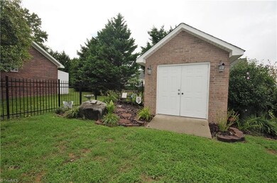 5863 Suits Rd, High Point, NC 27263 - photo 5