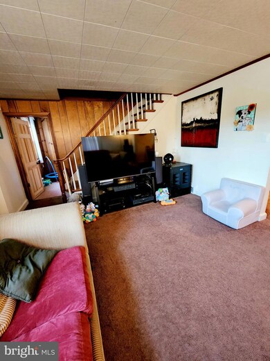 34 Maplewood Ave, Penns Grove, NJ 08069 - photo 3