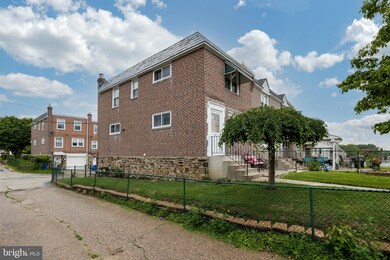 271 Woodbridge Rd, Clifton Heights, PA 19018 - photo 2