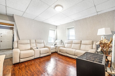 10 Greendale Ave, Worcester, MA 01606 - photo 3