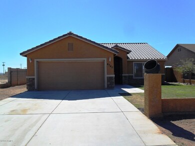 4745 E Appaloosa Dr unit 2, Eloy, AZ 85131 - photo 2