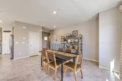 PHOTOS ARE MODEL HOME.  ACTUAL FINISHES AND COLORS