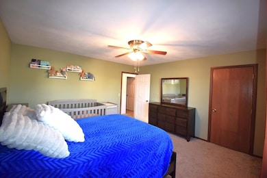 825 S Olson Ave unit F, Appleton, WI 54914 - photo 7