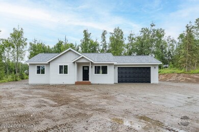 2-web-or-mls-8632 W Warbler St-2