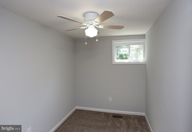 353 Bigley Ave, Halethorpe, MD 21227 - photo 4