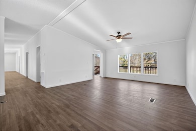 698 Meridian Dr, Smithville, TN 37166 - photo 5