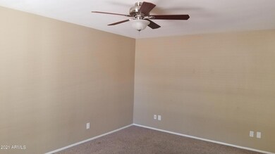 5- Living Room