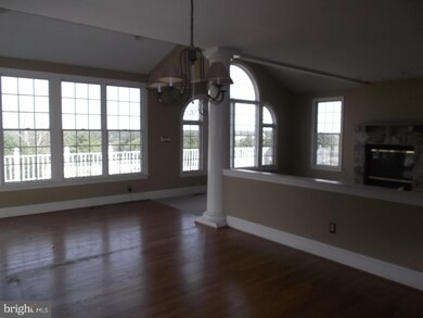 609 Fairway Dr, Telford, PA 18969 - photo 4