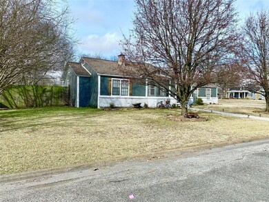 2117 Agnew St, Bonham, TX 75418 - photo 3