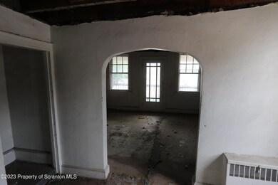201-203 N Bromley Ave, Scranton, PA 18504 - photo 7
