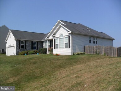 600 Bentley Dr, Inwood, WV 25428 - photo 3