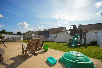 1932 Saint Lucia Dr, Newburgh, IN 47630 - photo 4