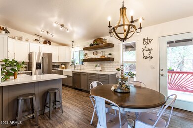 Dining Area/Breakfast Bar