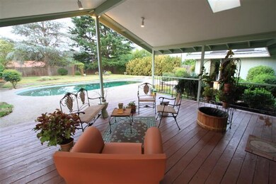 2384 Amaryllis Ave, Medford, OR 97504 - photo 4