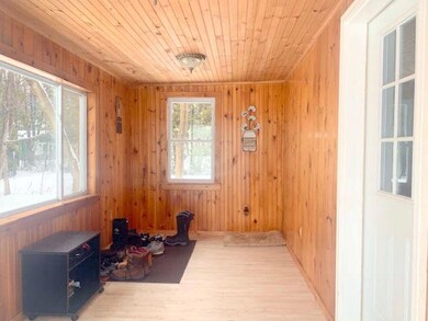 Enclosed porch/mud room