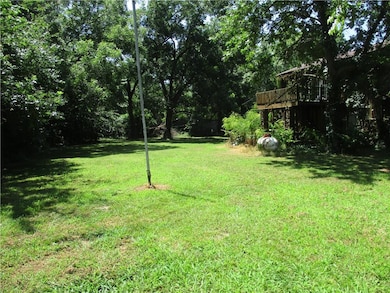 197 SW 92nd Terrace, Columbus, KS 66725 - photo 6