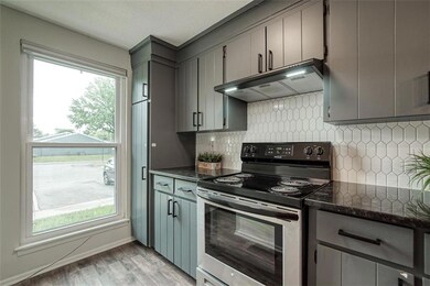 8014 Halsey St, Lenexa, KS 66215 - photo 5