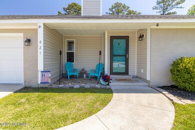 621 Walden Place, Jacksonville, NC 28546 - photo 3