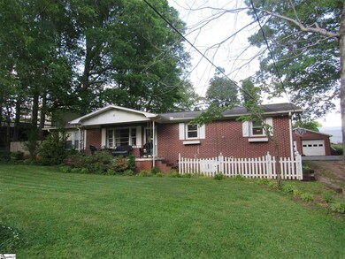 9 Dell Cir, Travelers Rest, SC 29690 - photo 3