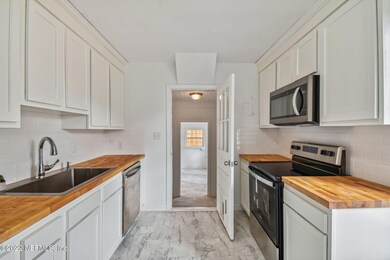 4601 Hercules Ave, Jacksonville, FL 32205 - photo 7