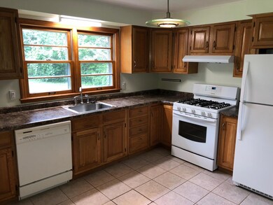 Kitchen b