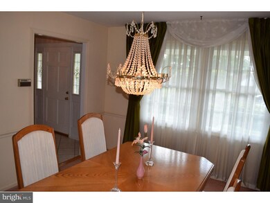 25 Braintree Common, Feasterville Trevose, PA 19053 - photo 3