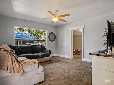 324 S Garland St, Nampa, ID 83686 - photo 5