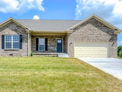 1936 Clearwater Dr, Lawrenceburg, KY 40342 - photo 3