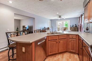 84 West St, Milford, MA 01757 - photo 7