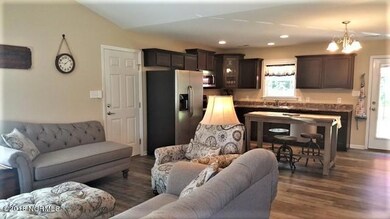 4living facing kitchen2