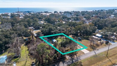 301 E 1st St (5)