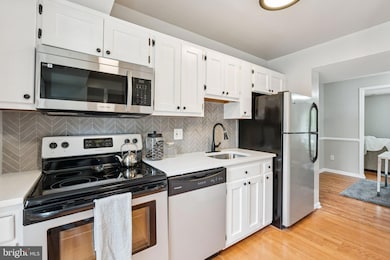 9148 Broken Oak Place unit 81C, Burke, VA 22015 - photo 7