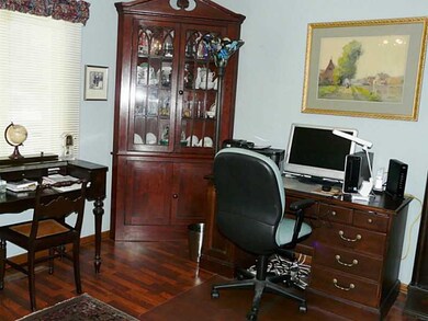 231 Mill Stream Ln, Anderson, IN 46011 - photo 7