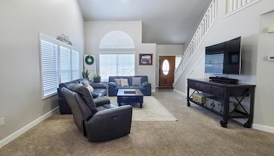 1199 Wedgewood Dr, Central Point, OR 97502 - photo 3