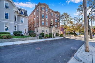 20 Chestnut St unit 205, Malden, MA 02148 - photo 2