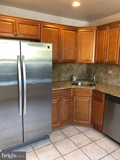 1913 Yorktown N, Norristown, PA 19403 - photo 3