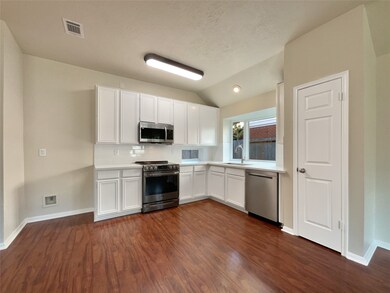 8619 Plum Lake Dr, Houston, TX 77095 - photo 2