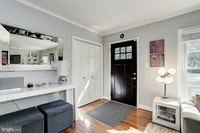 2330 Barbour Rd, Falls Church, VA 22043 - photo 2