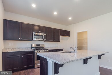 7 Snoopy Ln, Lower Frederick Township, PA 18074 - photo 5