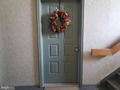 121 Woodmill Dr unit 21, East Windsor, NJ 08512 - photo 3