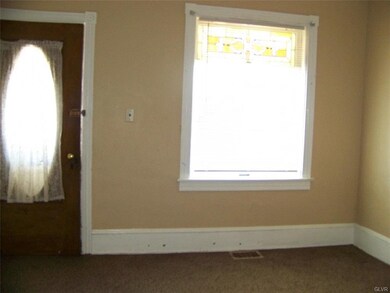 427 S 20th St, Easton, PA 18042 - photo 2