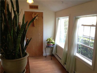 35 Forrest St, Warwick, RI 02889 - photo 4