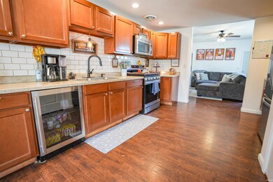 205 N Riverside Dr, Monticello, IN 47960 - photo 4