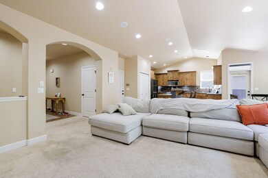 11-web-or-mls-51839 Fordham Drive-9