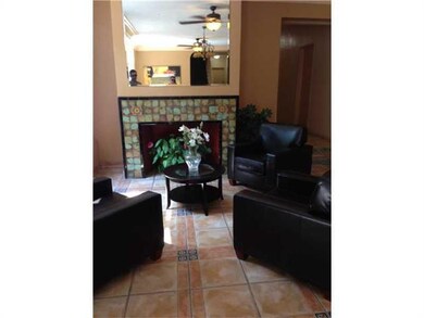 215 30th St unit 19, Miami Beach, FL 33140 - photo 3