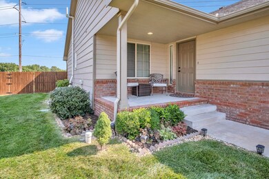 1224 Lazy Creek Dr, Newton, KS 67114 - photo 4