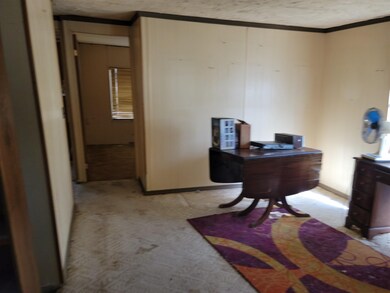 84 Crystal Ln, Crawfordville, FL 32327 - photo 5