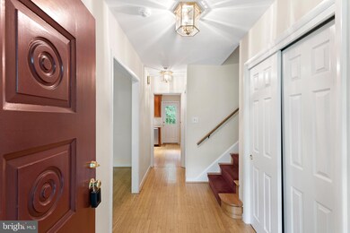 515 Forest Hills Cir, Devon, PA 19333 - photo 4